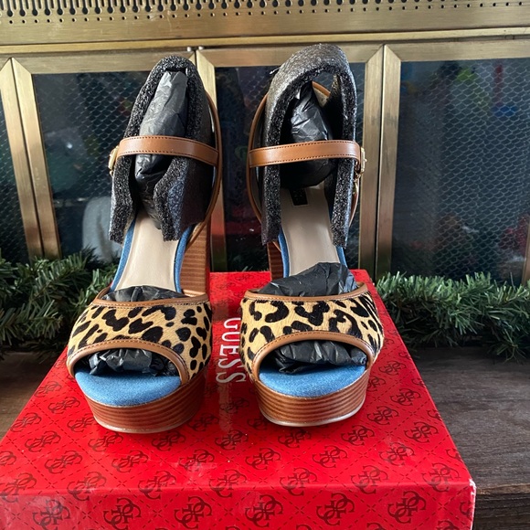 Women heels Guess - Picture 4 of 5